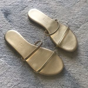 TKEES Tkees size 9 shoes sandals gold
